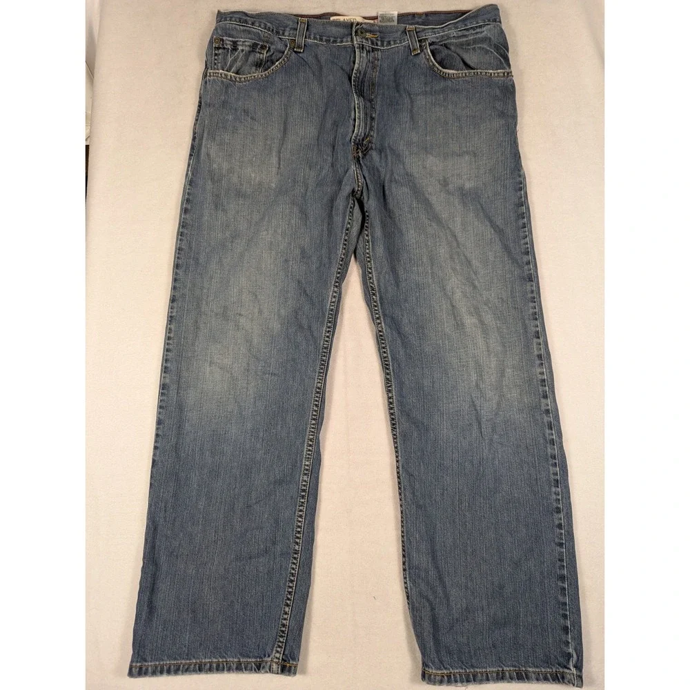 Levis levis 559